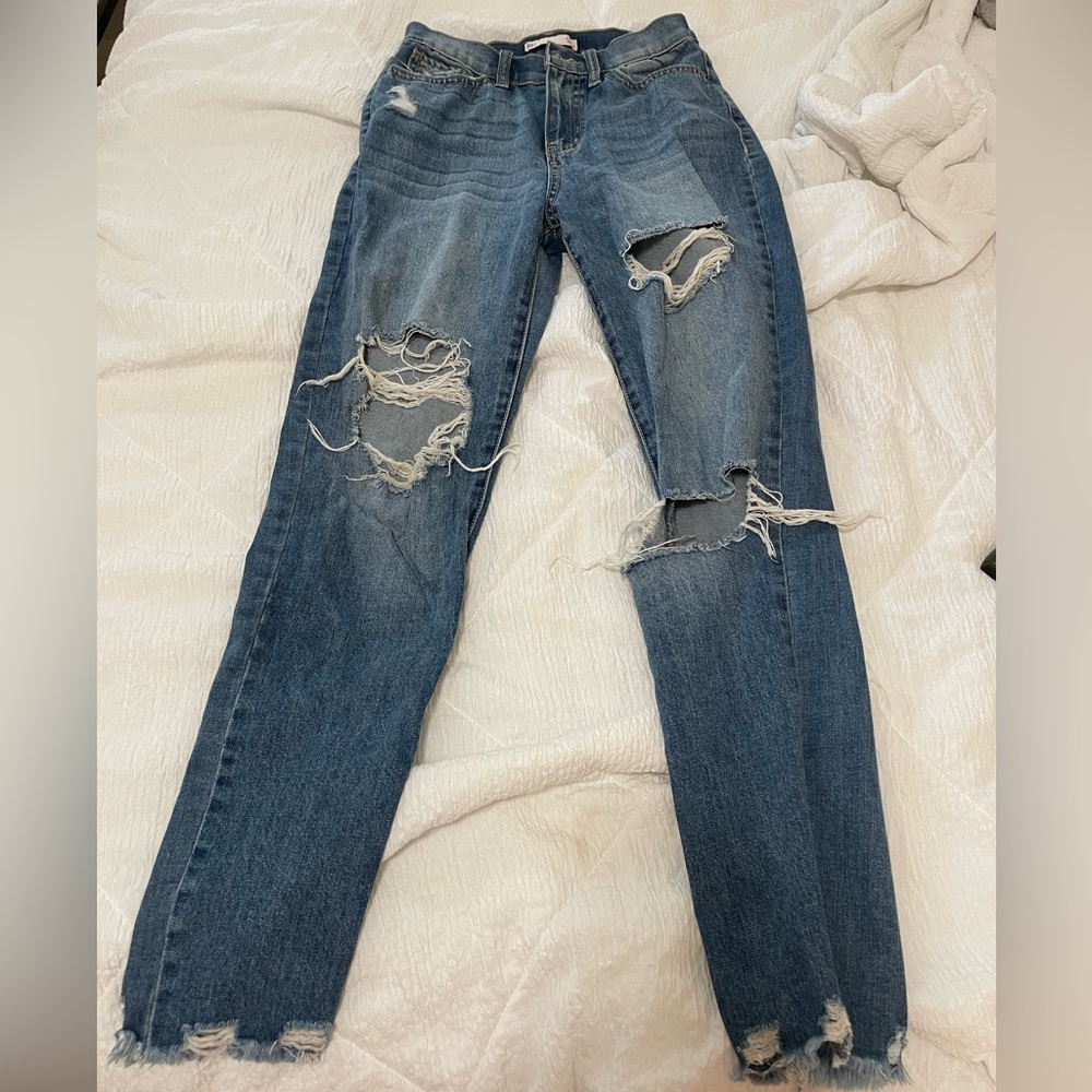 SO high waisted mom jeans